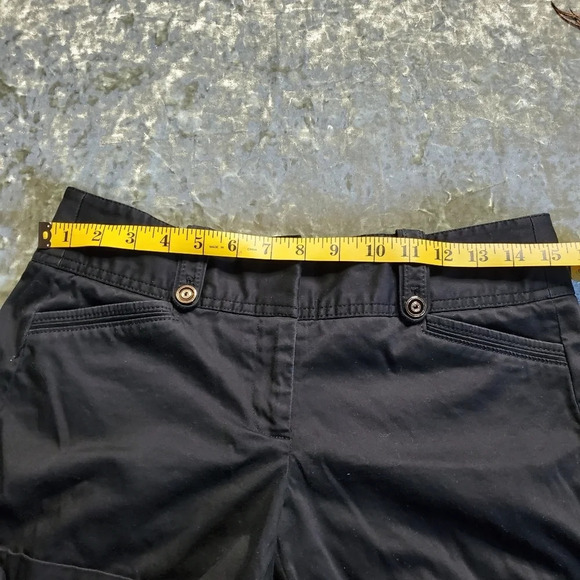 White House Black Market Shorts - Picture 4 of 10